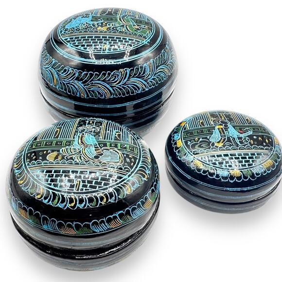 Black painted Lacquer Asian round Nesting Boxes Set Of 3 - Picture 1 of 10